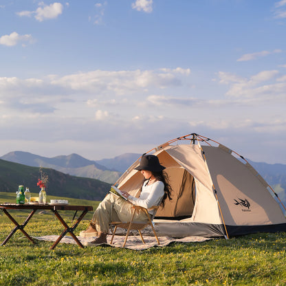 Portable 3-4 Person Sun & Rain Shelter